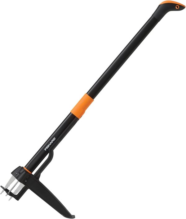 Fiskars 4-Claw Stand Up Weed Puller Tool, Gardening Hand Weeding Tool with 39" Long Ergonomic Handle with Easy-Eject Mechanism